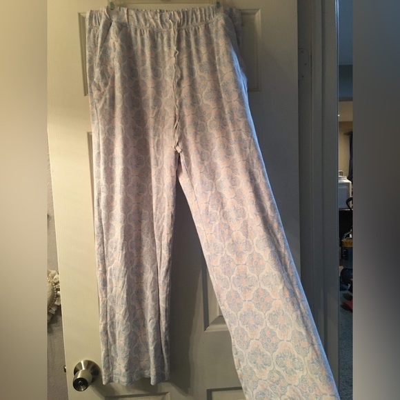 Excellent Condition Croft & Barrow Soft Pajama Pants with Drawstring - Picture 1 of 2